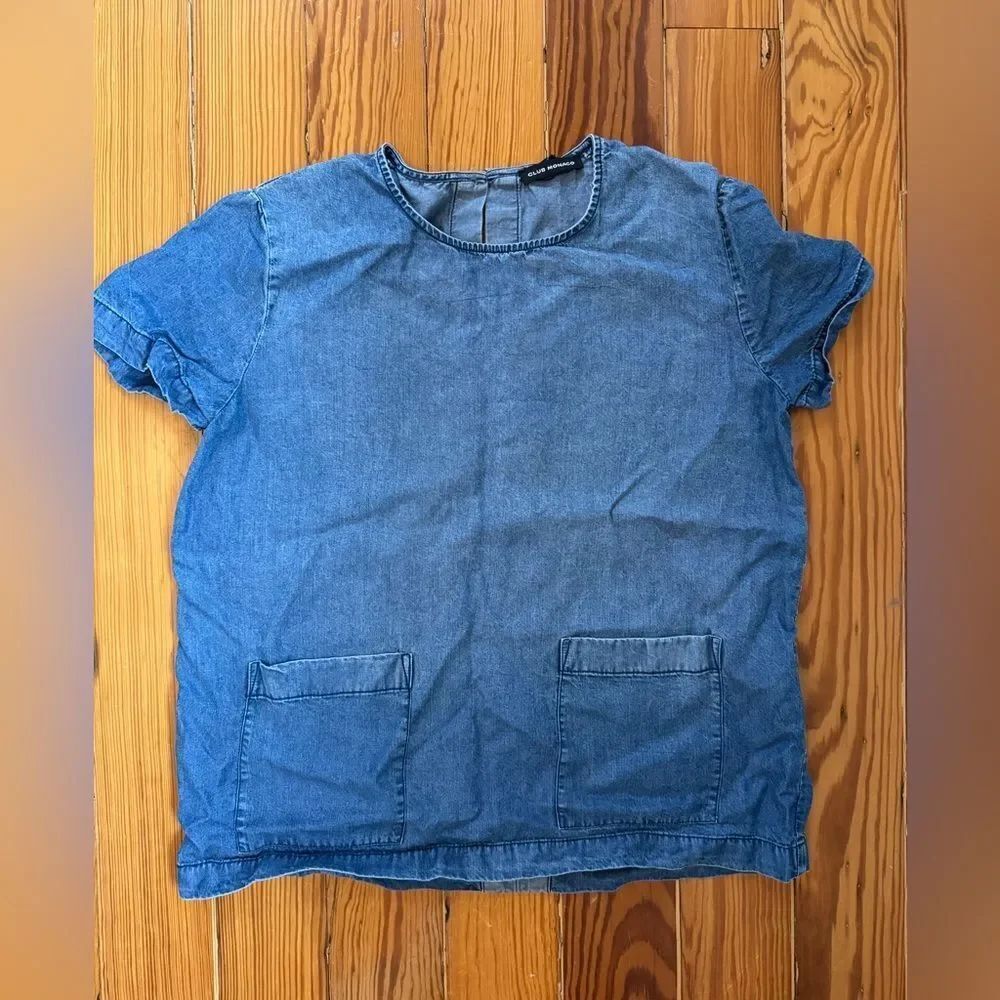 Club Monaco Chambray Short Sleeve Top